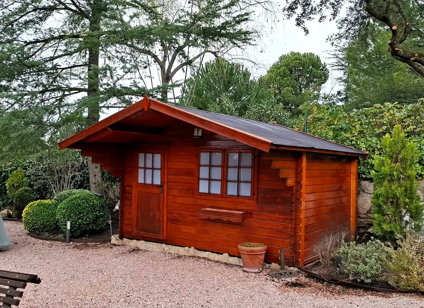 Casa de madera a medida con acabado natural