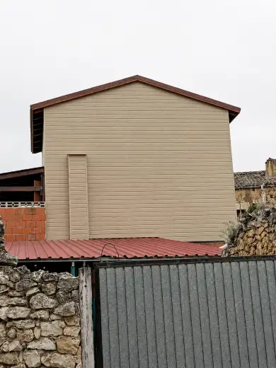 Restauración de casa de madera terminada